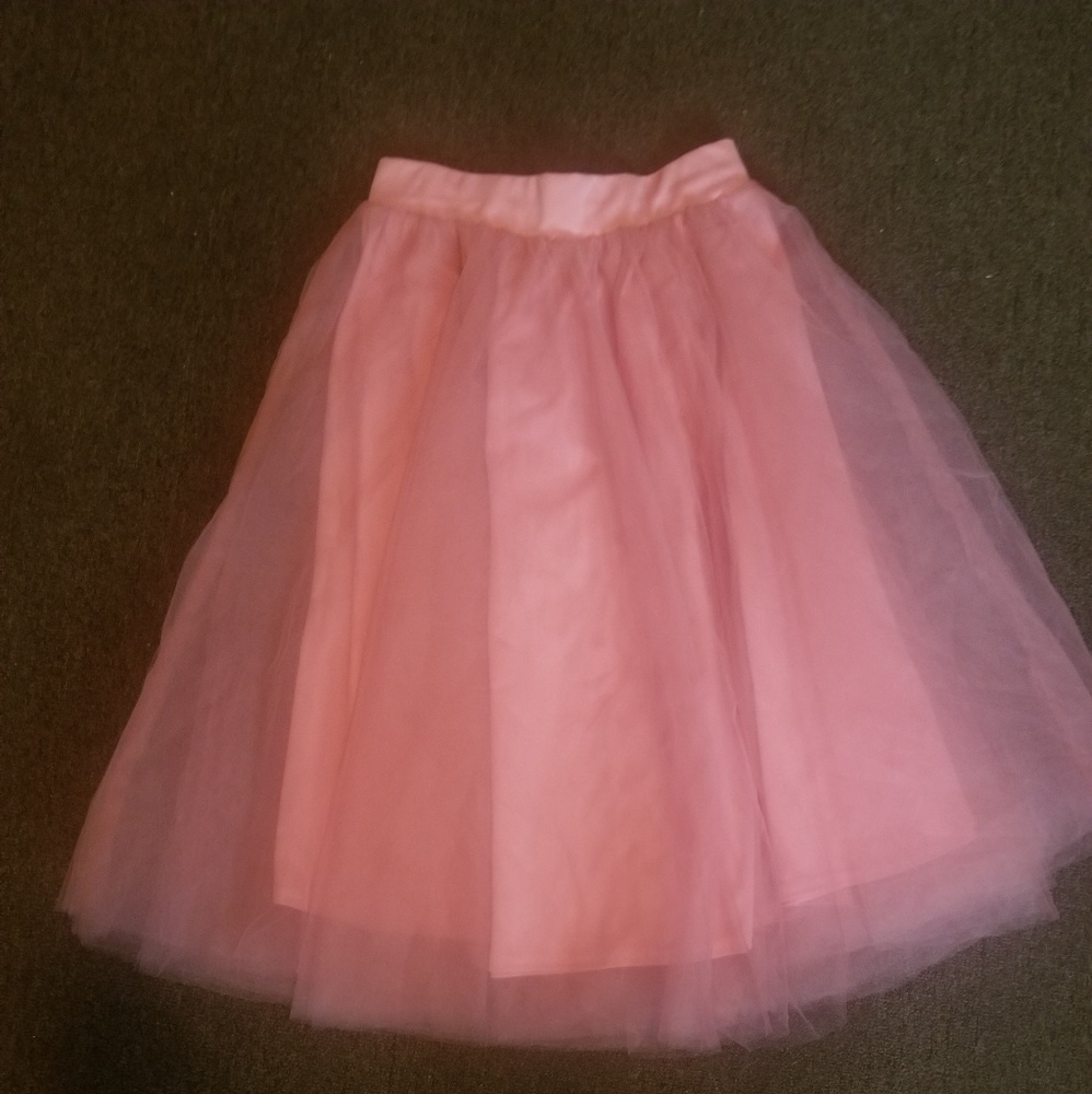 Tull skirt